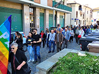 I partecipanti in piazza Di Vittorio