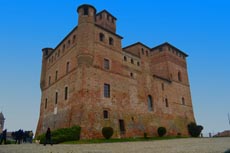 Il castello di Grinzane