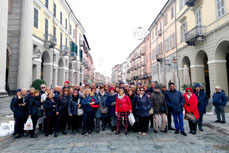 Foto di gruppo in via Roma